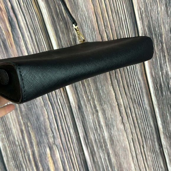 Michael Kors Black Crossbody - Picture 3 of 12